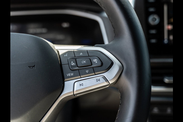 Volkswagen T-Roc 1.5 TSI 150PK DSG R-Line | Massage | Carplay | Camera | Standkachel