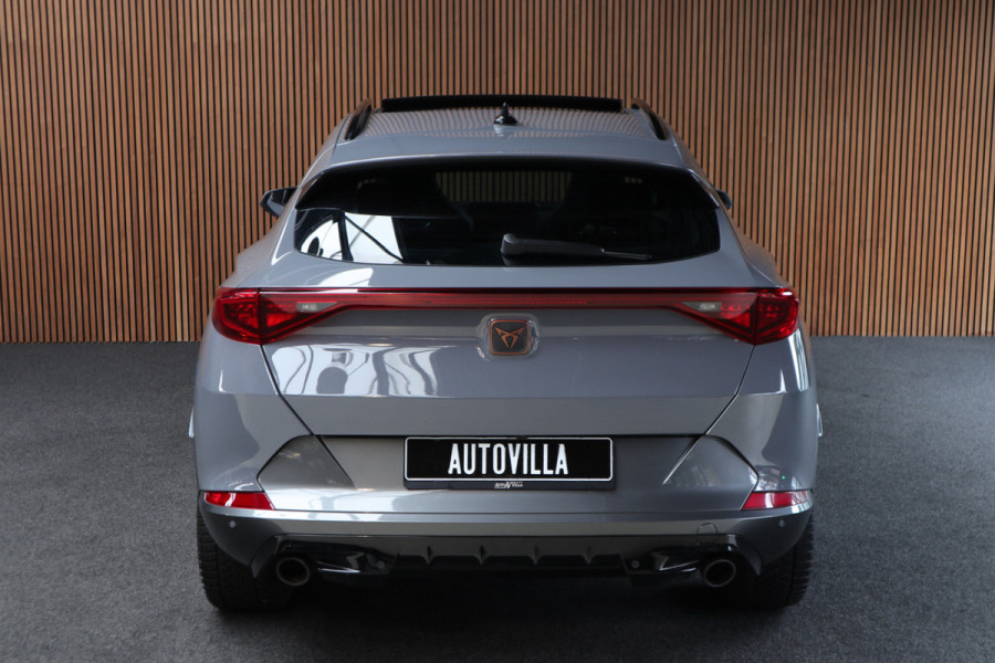 CUPRA Formentor 2.0 TSI 4DRIVE Panodak Leer 360° Memory PDC Elektr. bedienbare achterklep Stuurverwarming Navi Climate voor & achter Zwart hemelbekleding Stoelverwarming Virtual cockpit Keyless Entry & Go LM velgen