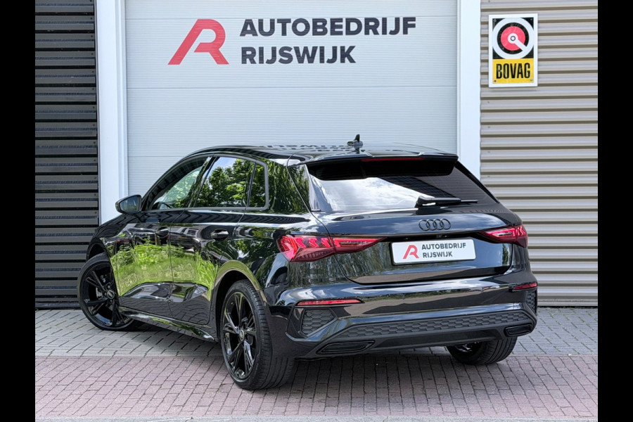 Audi A3 SPORTBACK 40 TFSI quattro S-Line Camera/AppleCarPlay
