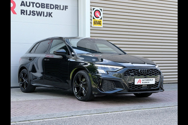Audi A3 SPORTBACK 40 TFSI quattro S-Line Camera/AppleCarPlay