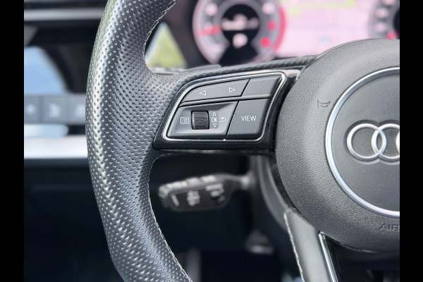Audi A3 SPORTBACK 40 TFSI quattro S-Line Camera/AppleCarPlay
