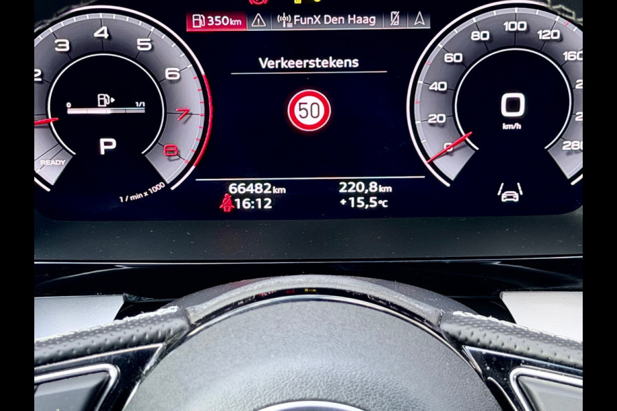 Audi A3 SPORTBACK 40 TFSI quattro S-Line Camera/AppleCarPlay