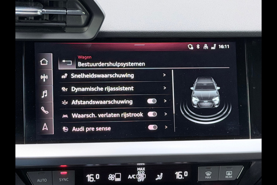 Audi A3 SPORTBACK 40 TFSI quattro S-Line Camera/AppleCarPlay
