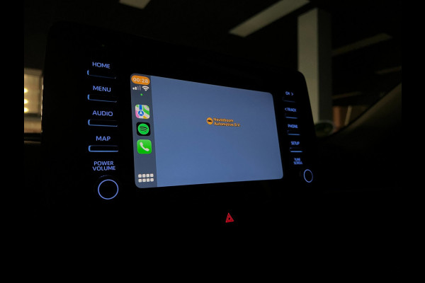 Toyota Yaris 1.5 Hybrid Dynamic| Parkeersen | Cam | Cruise |