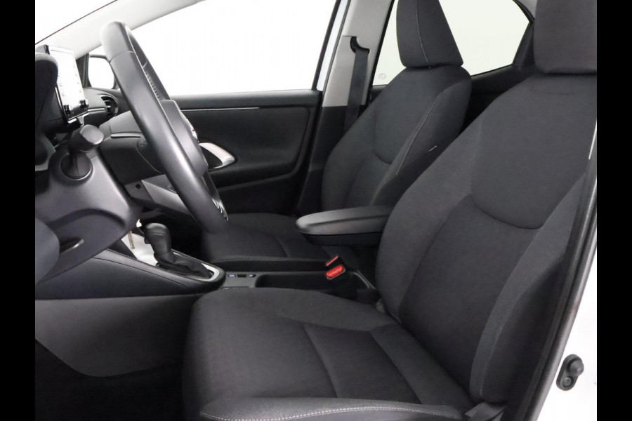 Toyota Yaris 1.5 Hybrid Active Sport | Stoelverwarming | Navigatie | Camera | Apple Carplay & AndroidAUTO |
