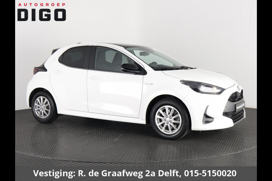 Toyota Yaris 1.5 Hybrid Active Sport | Stoelverwarming | Navigatie | Camera | Apple Carplay & AndroidAUTO |