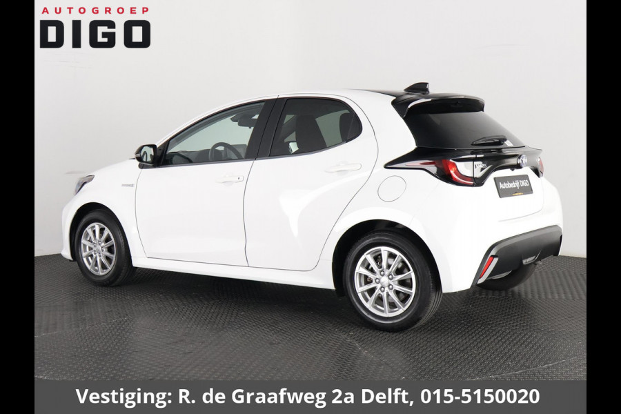 Toyota Yaris 1.5 Hybrid Active Sport | Stoelverwarming | Navigatie | Camera | Apple Carplay & AndroidAUTO |
