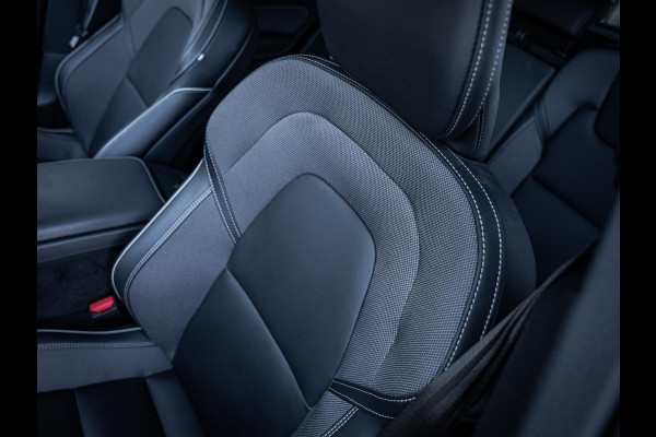Volvo XC60 2.0 T8 Plug-in hybrid AWD Plus Black Edition - Long Range l Pano l 360cam l Memory
