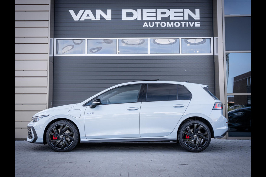 Volkswagen Golf 8.5 1.5 eHybrid GTE - 272PK l Pano l IQ-L l HUD l 360cam