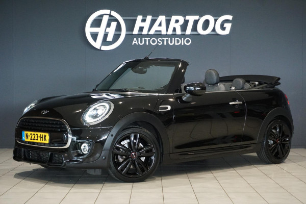 MINI Cabrio 1.5 Cooper Sidewalk Edition JCW + CAMERA / APPLE CARPLAY / STOELVERWARMING