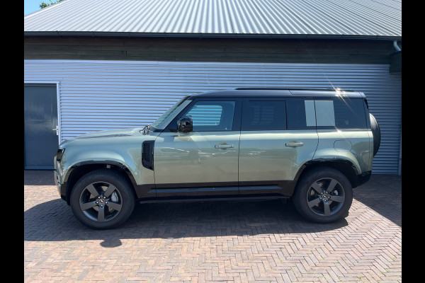 Land Rover Defender 110 2.0 P300e 110 Sedona Edition VOL VOL panoramadak