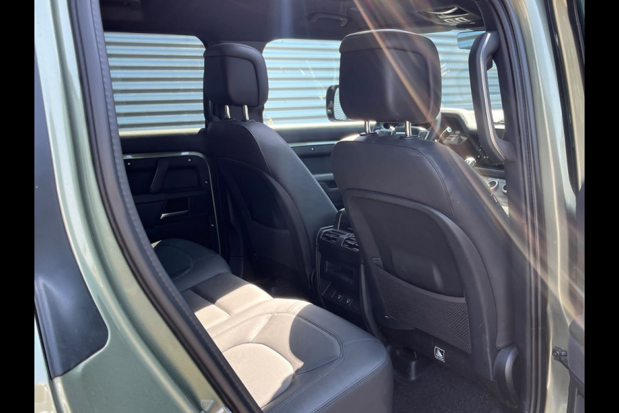 Land Rover Defender 110 2.0 P300e 110 Sedona Edition VOL VOL panoramadak