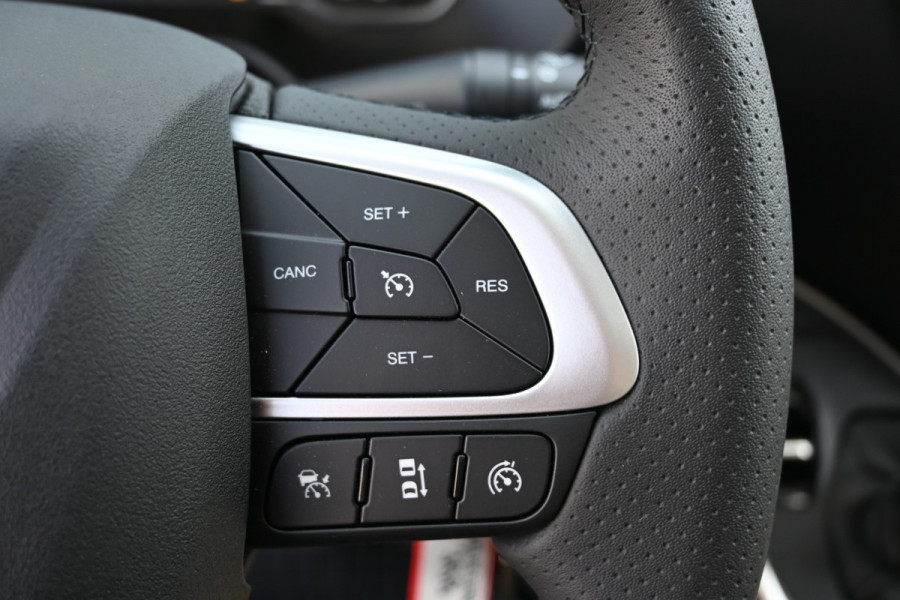 Iveco Daily 35S18 3.0 180 pk Hi-Matic Chassis ACC, Geveerde stoel, Apple Carplay/Android Auto