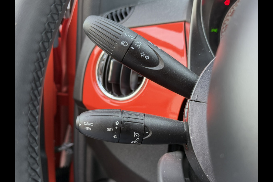 Fiat 500 1.0 Hybrid | Oranje | Apple Carplay/Android Auto | Licht/regensensor | Mistlampen voor
