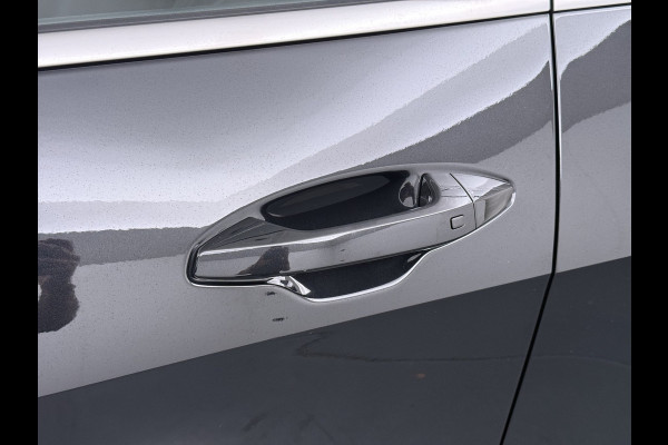 Kia Sportage 1.6 T-GDi PHEV DynamicPlusLine - Automaat - Stoelverwarming/Stuurwielverwarming Panorama dak - Achteruitrijcamera - Automaat