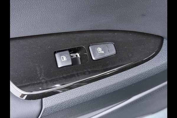 Kia Sportage 1.6 T-GDi PHEV DynamicPlusLine - Automaat - Stoelverwarming/Stuurwielverwarming Panorama dak - Achteruitrijcamera - Automaat
