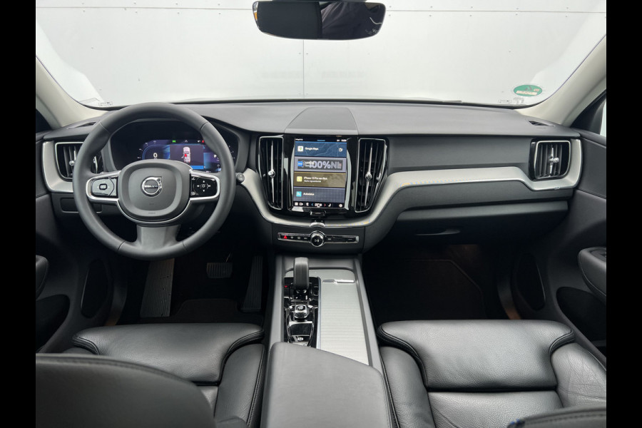 Volvo XC60 B4 Plus Dark | Trekhaak | Navi | Camera | Memory