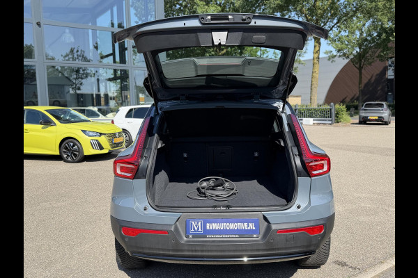 Volvo XC40 Recharge Core 70 kWh VAN: 32.900,- VOOR: 30.877,- UW WKVOORDEEL: 2.023,- | SOH 96% | VOLVO DEALER ONDERHOUDEN| ACHTERUITRIJCAMERA| WARMTEPOMP| STOEL + STUURVERWARMING