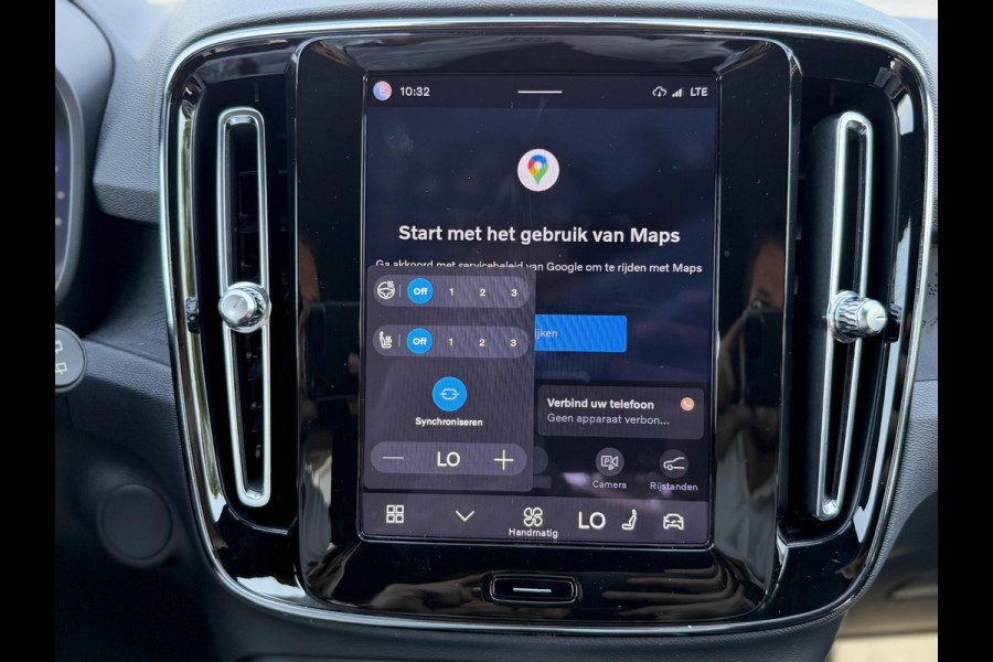 Volvo XC40 Recharge Core 70 kWh VAN: 32.900,- VOOR: 30.877,- UW WKVOORDEEL: 2.023,- | SOH 96% | VOLVO DEALER ONDERHOUDEN| ACHTERUITRIJCAMERA| WARMTEPOMP| STOEL + STUURVERWARMING
