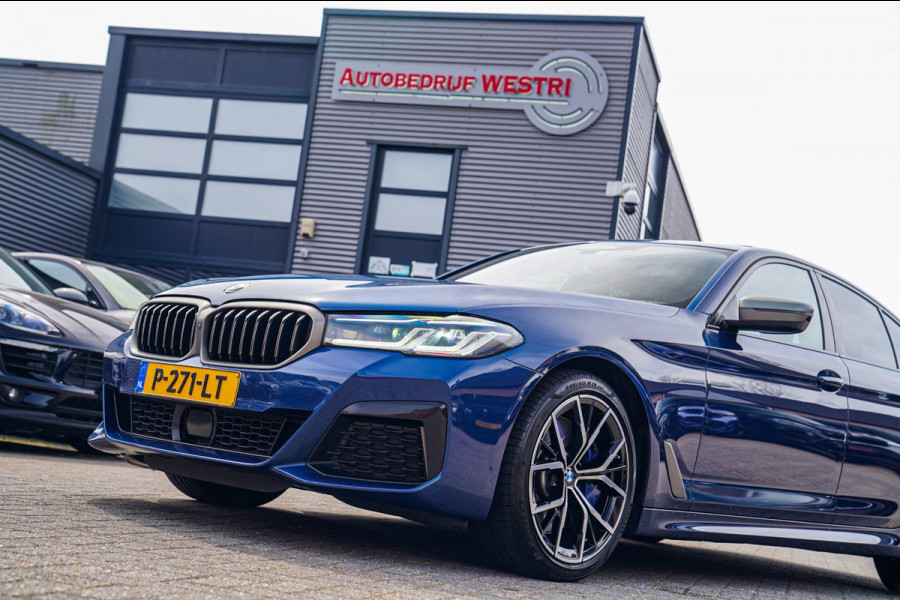 BMW 5 Serie M550i xDrive Business Edition Plus | Head up Display | Stoelverkoeling | Massage | Harman\/Kardon | 360 Camera