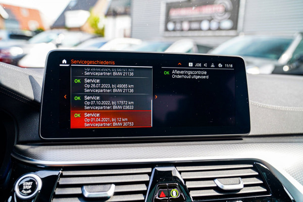 BMW 5 Serie M550i xDrive Business Edition Plus | Head up Display | Stoelverkoeling | Massage | Harman\/Kardon | 360 Camera