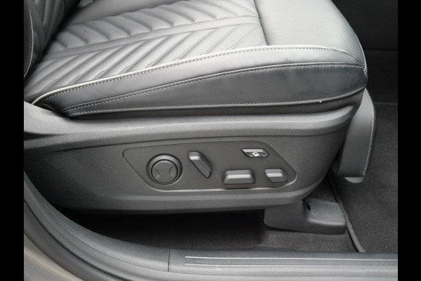 Kia Sorento 1.6 T-GDi Plug-in Hybrid 4WD ExecutiveLine 7p | Side Steps | Schuif-kanteldak | Stoelverwarming-ventilatie | Carplay | keyless |