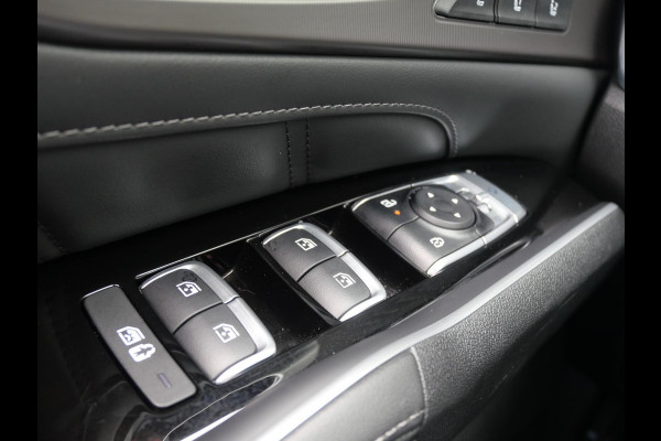 Kia Sorento 1.6 T-GDi Plug-in Hybrid 4WD ExecutiveLine 7p | Side Steps | Schuif-kanteldak | Stoelverwarming-ventilatie | Carplay | keyless |