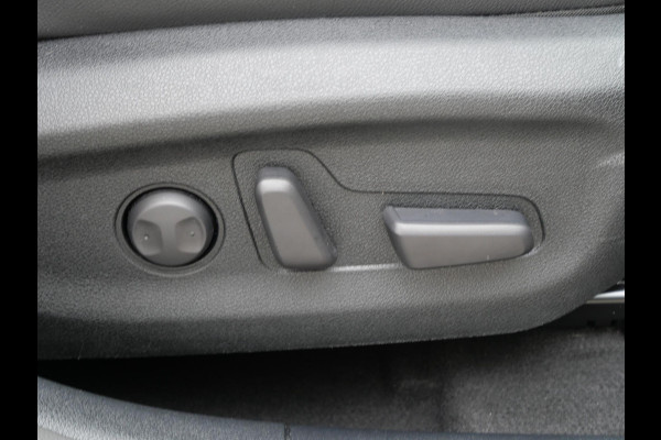 Kia e-Niro ExecutiveLine 64 kWh | SOH 95,1% | Trekhaak | Schuif-kanteldak | Stoelverwarming-ventilatie | Keyless | Navi | Carplay |