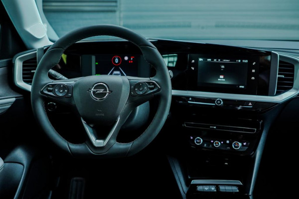 Opel Mokka-e Edition 50 kWh / Warmtepomp / Adaptive Cruise / 1 Eigenaar