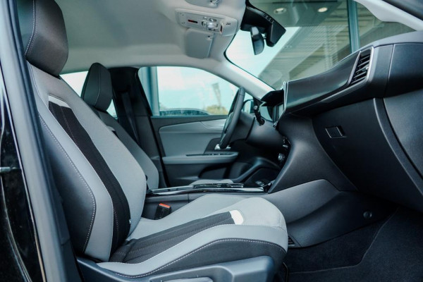 Opel Mokka-e Edition 50 kWh / Warmtepomp / Adaptive Cruise / 1 Eigenaar