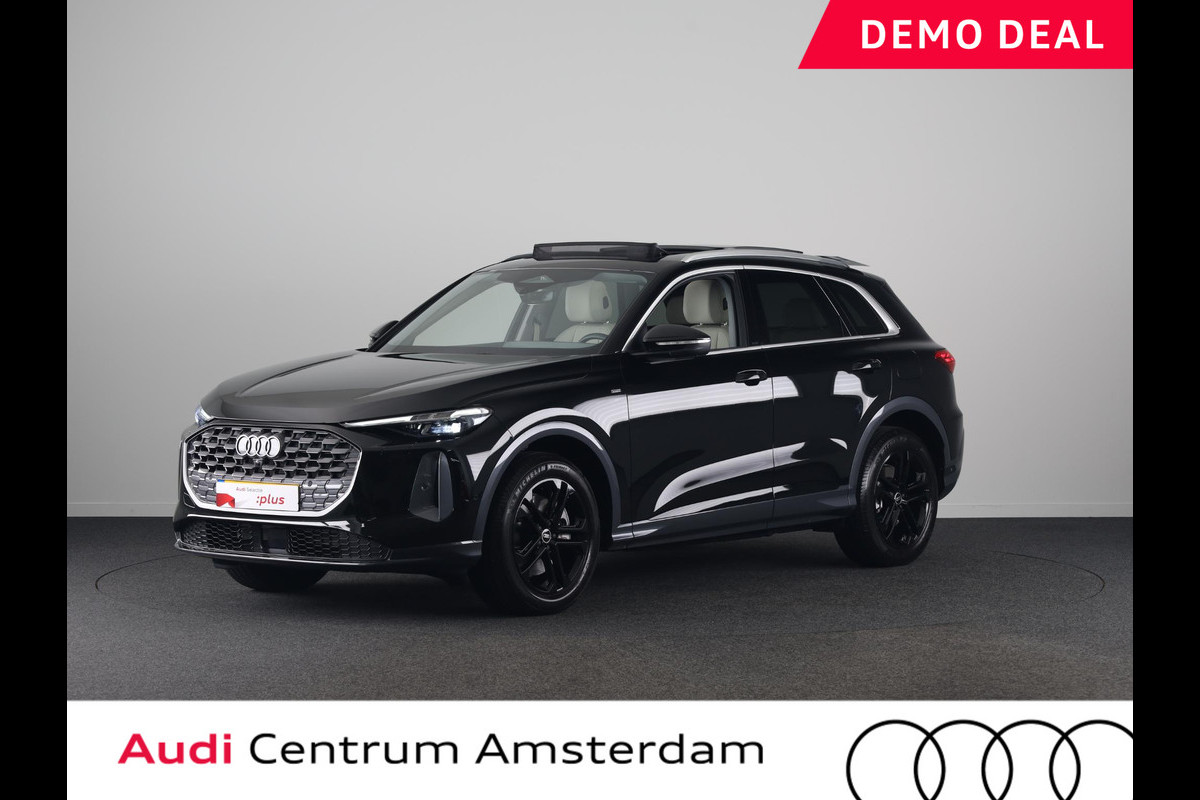 Audi Q5 2.0 TFSI e-hybrid quattro S edition 299pk | Panoramadak | Elektrisch verstelbare voorstoelen | 19 inch Lichtmetalen velgen | Matrix Led verlichting | Adaptieve cruise controle