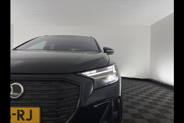 Audi Q4 e-tron 40 Launch S-Line Edition Competition 77 kWh [3-Fase-11kW] {SoH-89%} (INCL-BTW) *HEAT-PUMP | LEATHER | MATRIX-LED | SONOS-SOUND | ADAPTIVE-CRUISE | HEATED-SPORTSEATS | AMBIENTLIGHT | DIGI-COCKPIT | CAMERA | KEYLESS | HEAD-UP |  DAB+ | TOWBAR | 20''ALU*