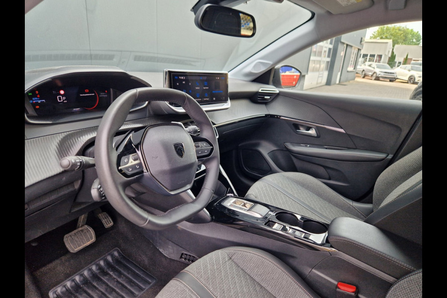Peugeot 208 1.2 Hybrid 110 e-DCS6 Allure /Cruise /Carplay