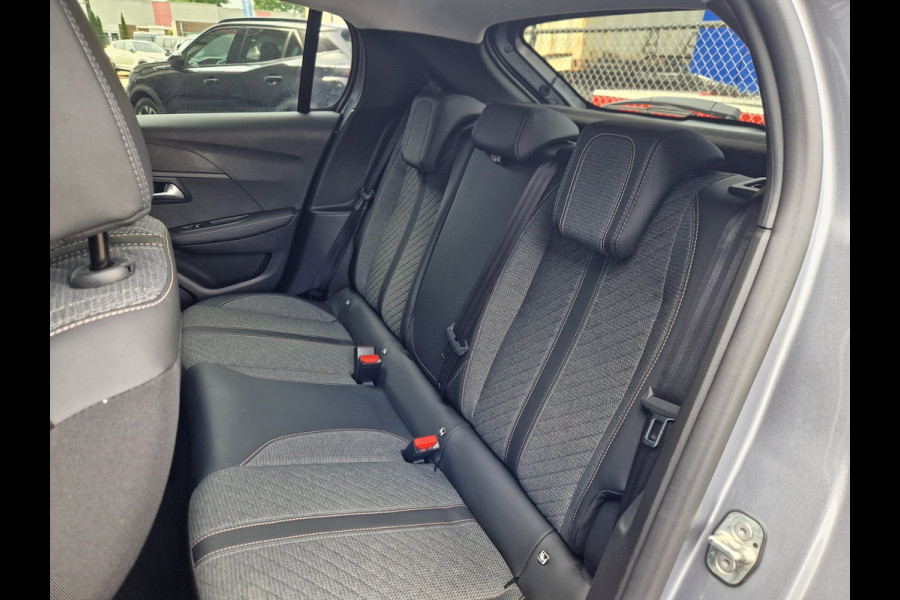 Peugeot 208 1.2 Hybrid 110 e-DCS6 Allure /Cruise /Carplay