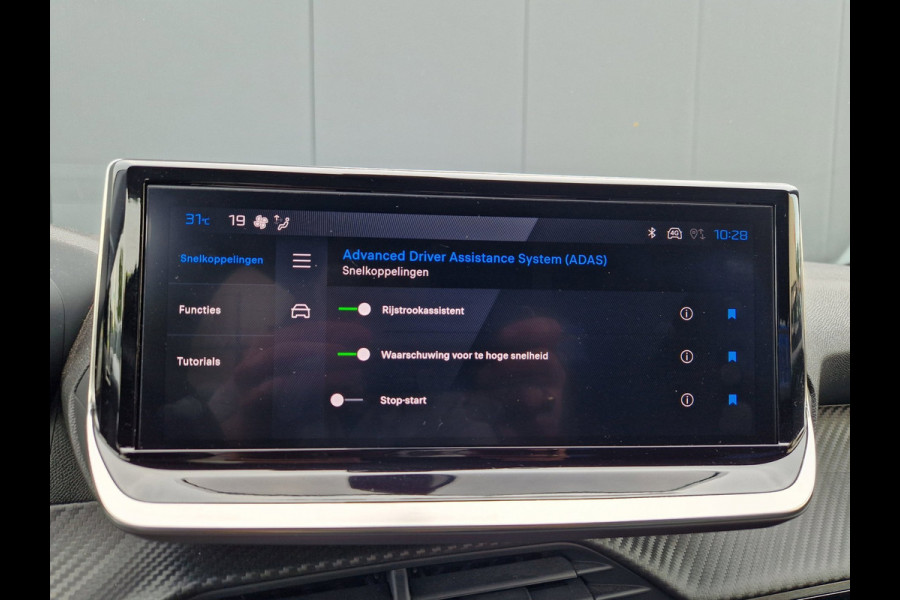 Peugeot 208 1.2 Hybrid 110 e-DCS6 Allure /Cruise /Carplay