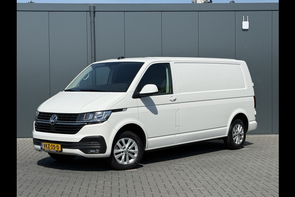 Volkswagen Transporter 2.0 TDI HIGHLINE / L2H1 / TREKHAAK / AIRCO / CRUISE / NAVI / CARPLAY / LMV