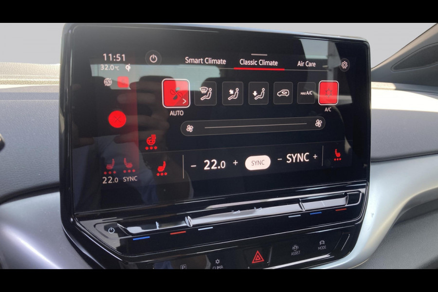 Volkswagen ID.4 Life 77 kWh 204pk | Elek. trekhaak | Warmtepomp | Stoelverwarming | Acc