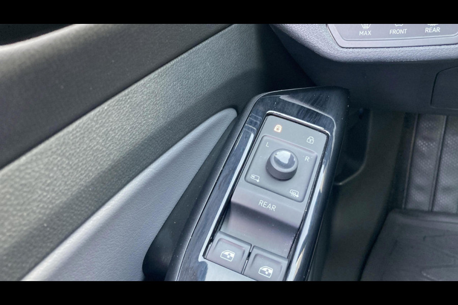 Volkswagen ID.4 Life 77 kWh 204pk | Elek. trekhaak | Warmtepomp | Stoelverwarming | Acc