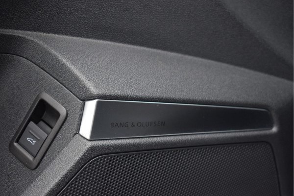 Audi S3 Sportback 2.0 TFSI 310pk Quattro | Pano | Head-Up | B&O | Camera