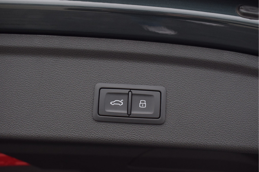 Audi S3 Sportback 2.0 TFSI 310pk Quattro | Pano | Head-Up | B&O | Camera