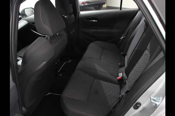 Toyota Corolla Touring Sports 1.8 Automaat Hybrid Business Camera Climate Control Cruise Control Lichtmetalen Velgen Led Parkeersensoren Navigatie Apple Carplay/ Android Auto