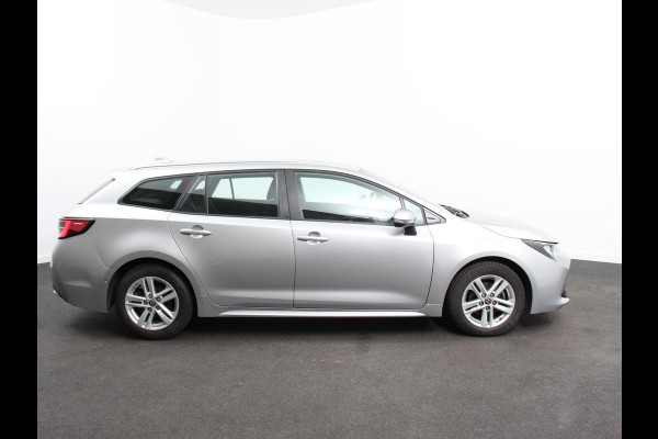 Toyota Corolla Touring Sports 1.8 Automaat Hybrid Business Camera Climate Control Cruise Control Lichtmetalen Velgen Led Parkeersensoren Navigatie Apple Carplay/ Android Auto