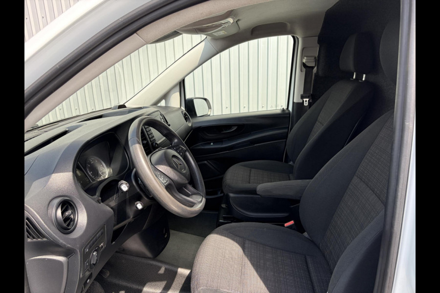Mercedes-Benz Vito 114 CDI Lang*AUTOM*HAAK*CAM*CRUISE*NAVI*A/C*PDC*