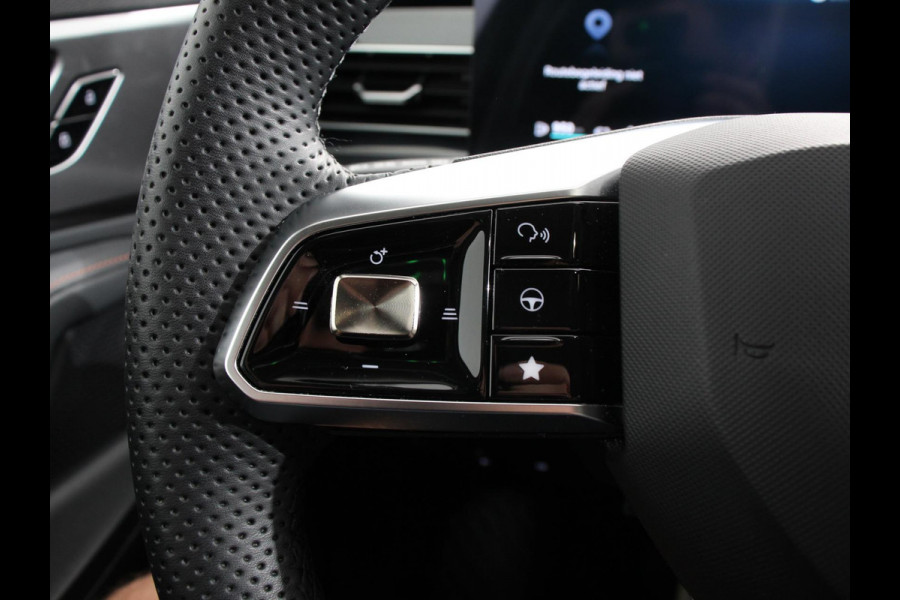 MG HS 1.5 PHEV Luxury Automaat SOH 94% Navigatie Apple Carplay/Android Auto Airco Cruise Control Lichtmetalen velgen Digitaal Dashboard