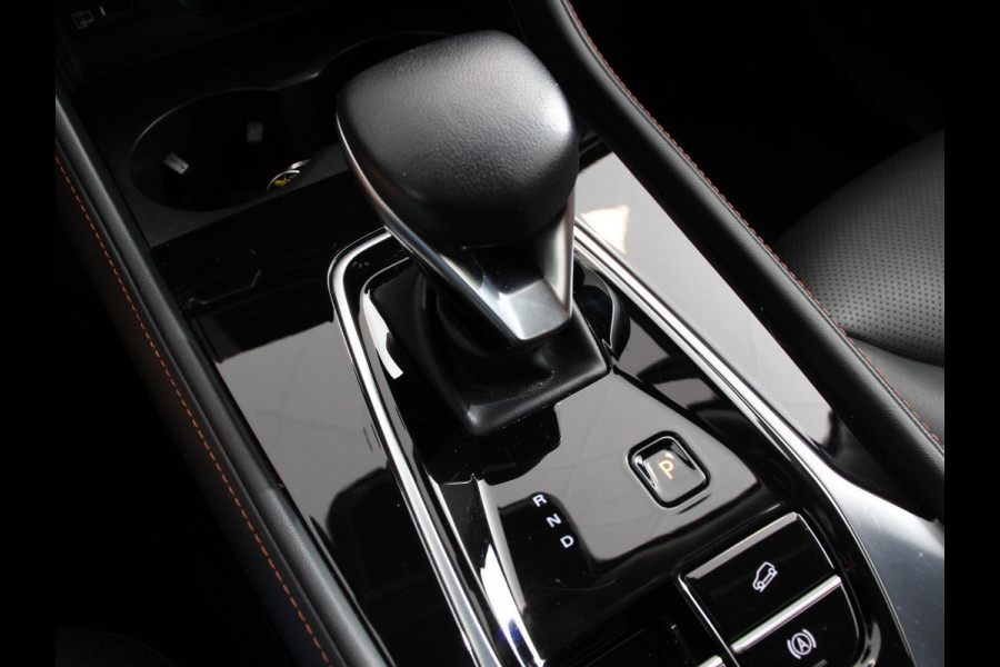 MG HS 1.5 PHEV Luxury Automaat SOH 94% Navigatie Apple Carplay/Android Auto Airco Cruise Control Lichtmetalen velgen Digitaal Dashboard