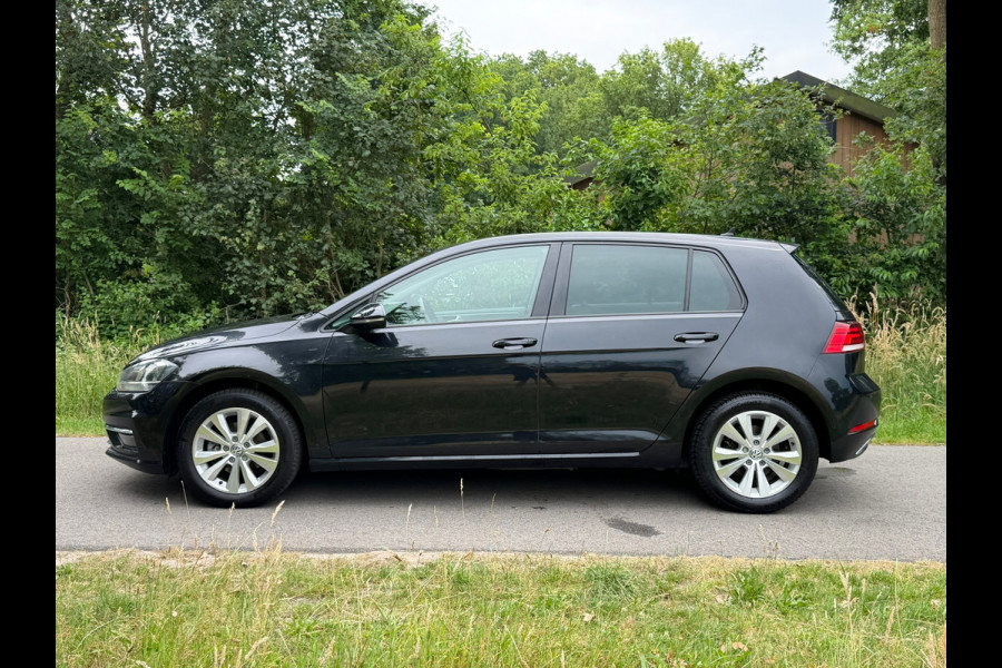 Volkswagen Golf 1.0 TSI Comfortline | Adaptief Cruise + Airco + Carplay Nu € 11.650,-!!!