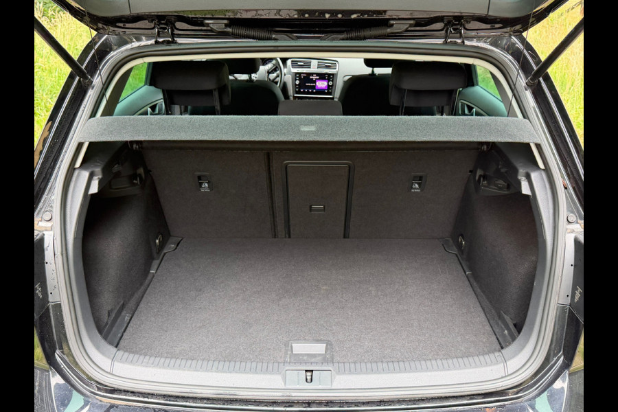 Volkswagen Golf 1.0 TSI Comfortline | Adaptief Cruise + Airco + Carplay Nu € 11.650,-!!!