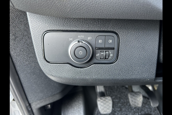 Mercedes-Benz Sprinter 315 CDI L2 H1 RWD 3500KG Trekhaak / BOTT Inrichting / MBUX 10.25 / Navigatie / Cruise control / Airco / 270 Graden achterdeuren