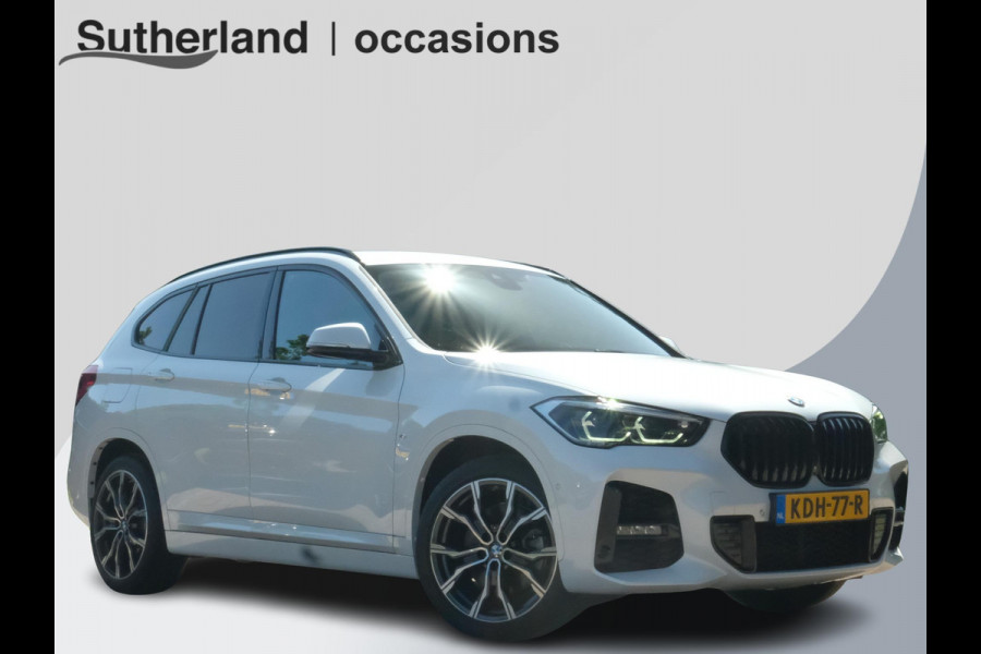 BMW X1 xDrive25e M Sport 220 PK | M-Sport | Trekhaak | 19 inch | Camera | Sportstoelen | Stoelverwarming | Adaptive Led | Elektrische achterklep