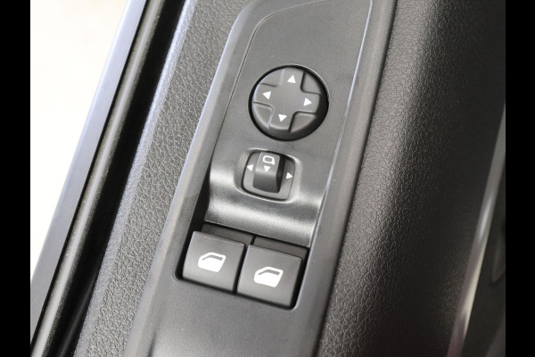 Peugeot Expert 2.0 180PK Automaat L3H1 Long Dubbele Cabine Trekhaak Cruise control Navigatie Airco Apple Carplay/ Android Auto